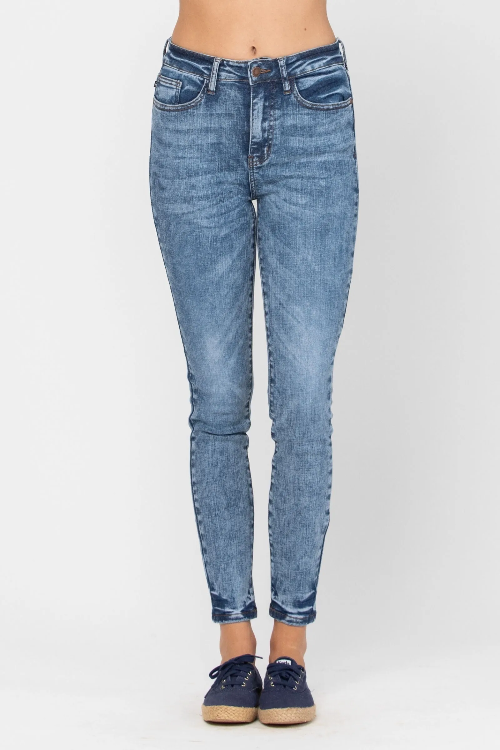 1, 3 & 22W ONLY Judy Blue: Acid Wash Skinny Jeans
