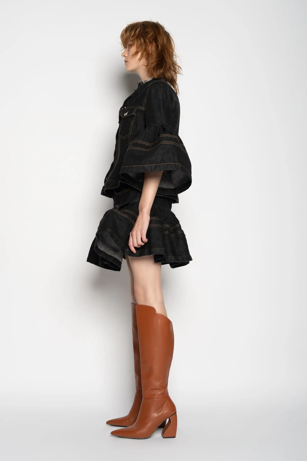 BLACK DENIM SHORT SKIRT WITH FLOUNCE