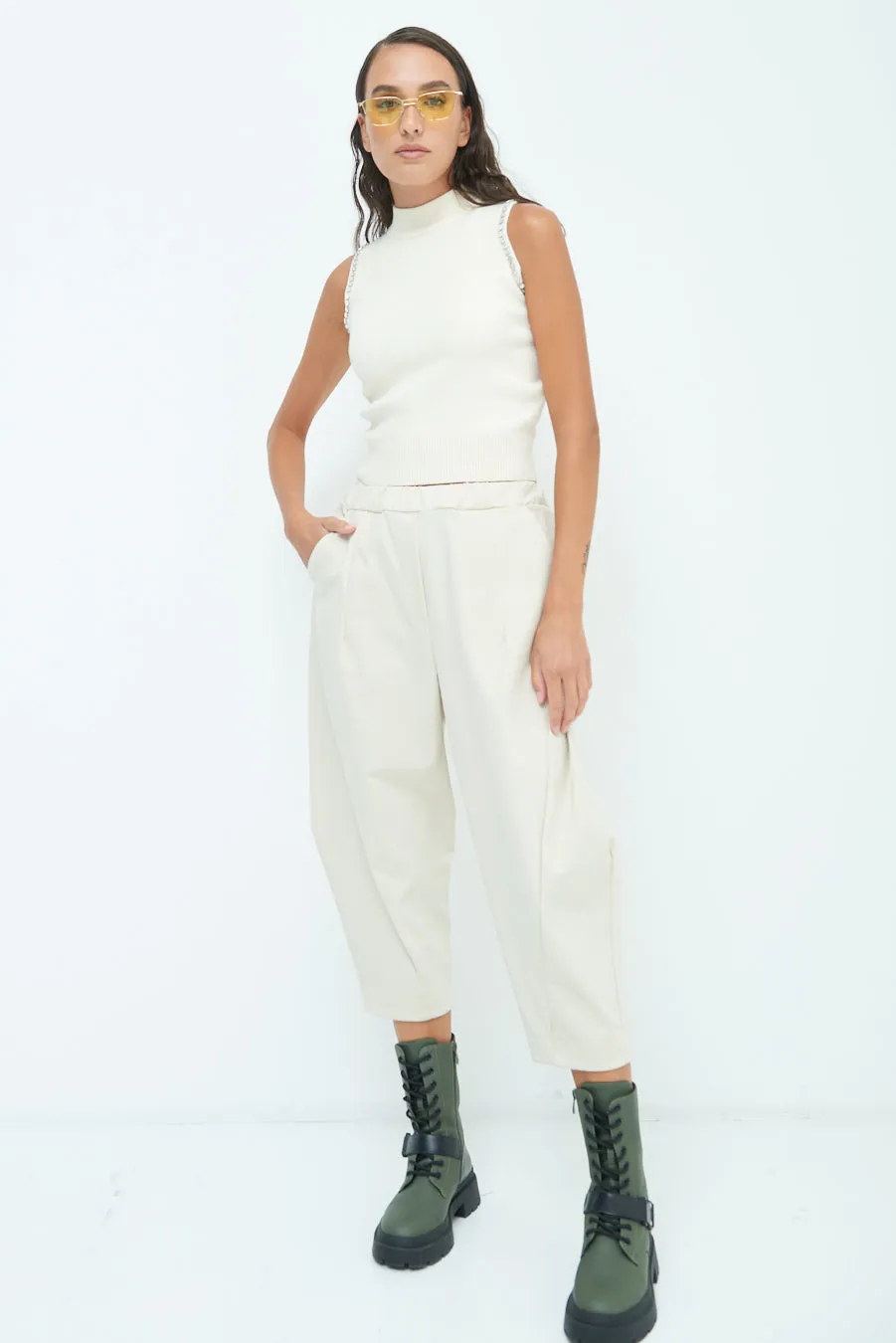 Cropped balloon pants wholesale