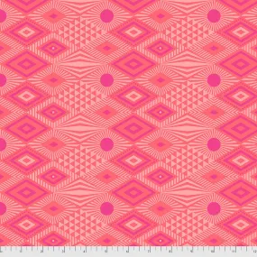 Daydreamer - Lucy - DRAGONFRUIT - PWTP096. Priced per 25cm.Tula Pink