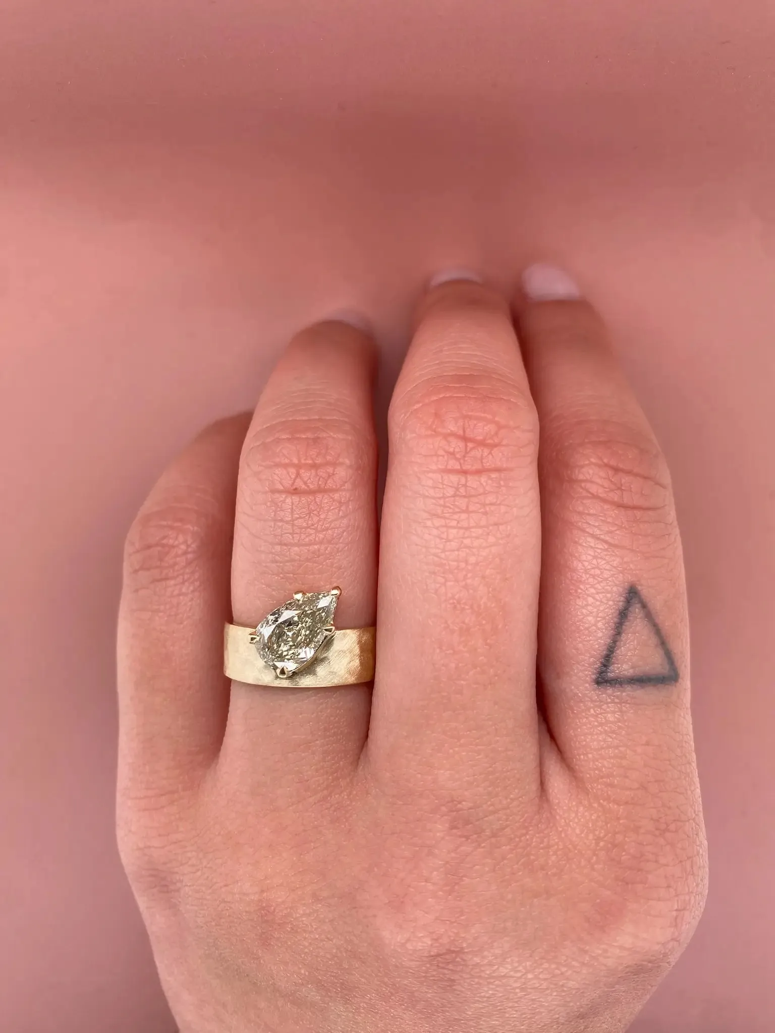 Green Pear Maribel Ring