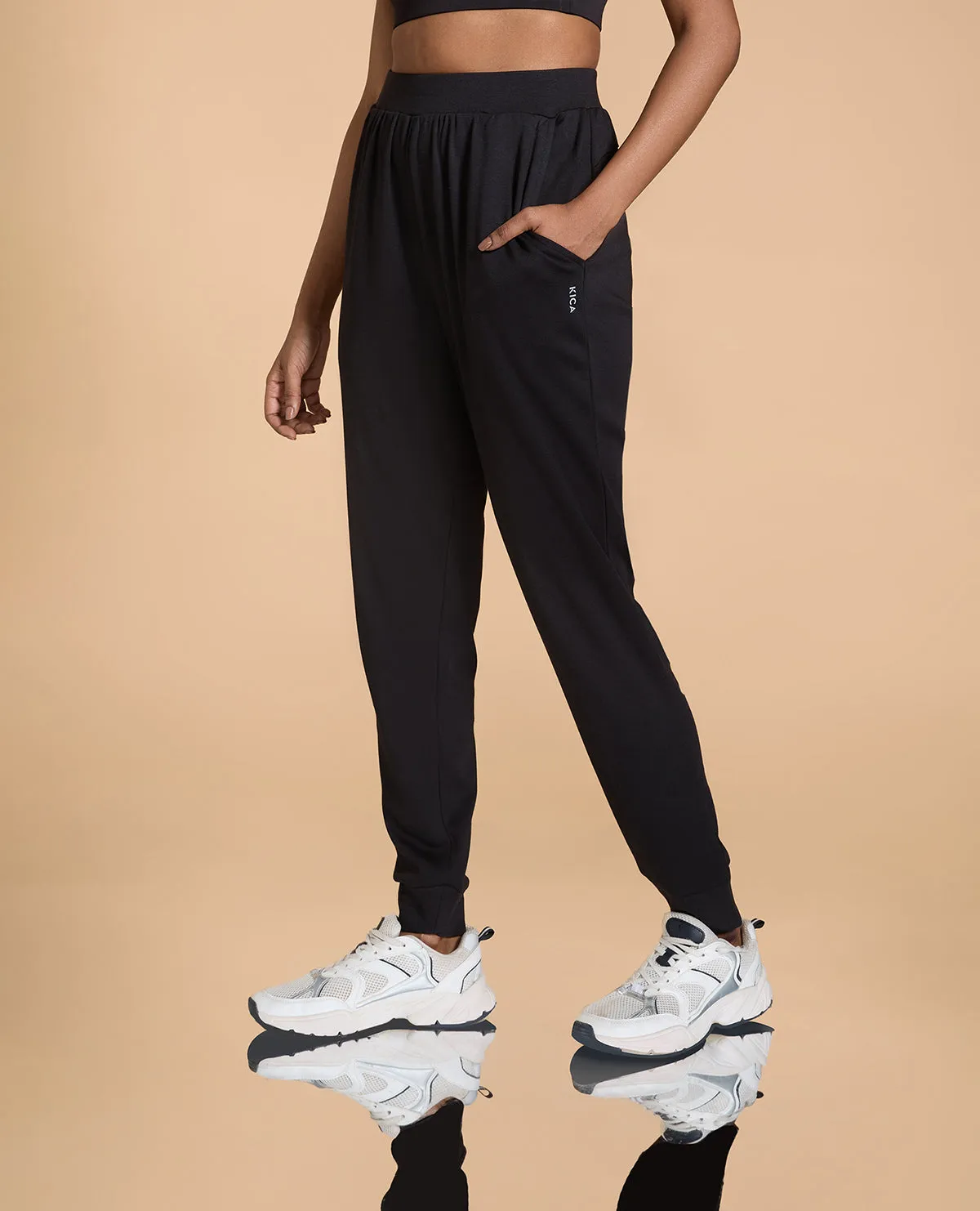Medium Support Sports Bra and Cotton Track Pants