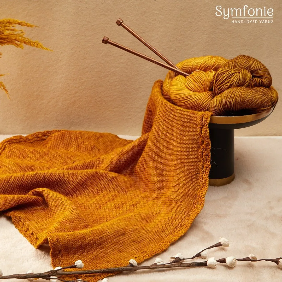 Symfonie Hand Dyed Yarns | VIVA 100% Superwash Merino | SS1041 Burnt Sugar (Semisolid color)